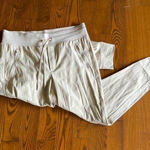 Athleta Trekkie North Jogger